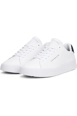 Tommy Hilfiger Plateausneakers TH COURT LTH DETAIL ESS , vrijetijdsschoen, lage schoen, veterschoen met zijlijk logo-opdruk