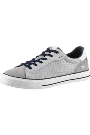 Mustang Sneakers , vrijetijdsschoen, lage schoen, veterschoen met zijlijke perforatie