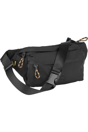 Camel Active Buiktasje Terra van gerecycled nylon en volumineus aangebrachte zakken