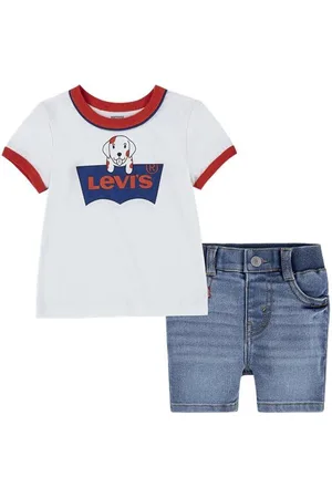 Levi