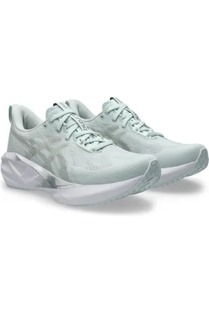 Asics Runningschoenen NOVABLAST 5