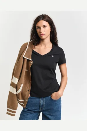 GANT T-shirt REG SHIELD KA V-NECK T-SHIRT met een klein geborduurd logo op de borst