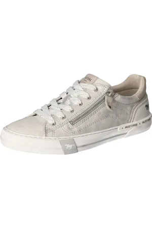 Mustang Sneakers