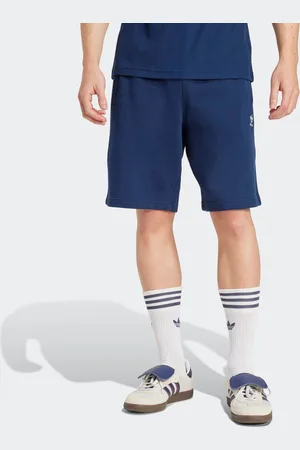 adidas Short ESS SHO Essentiële sweat shorts met logo, van zacht french terry materiaal (1-delig)