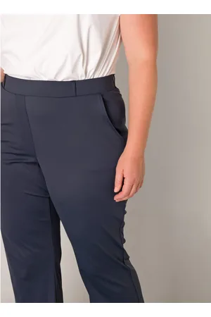Base Level Stoffen broek Lori met stretch en lichte flair