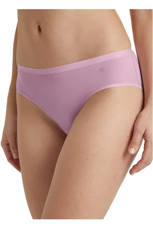Calida Slip Natural Comfort met natuurlijke glans en gladde grip