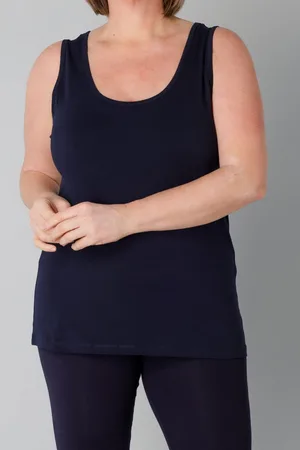 Base Level Tanktop in grote maten