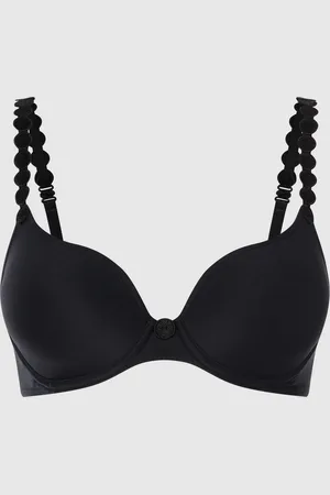 Marie Jo Beha in effen design