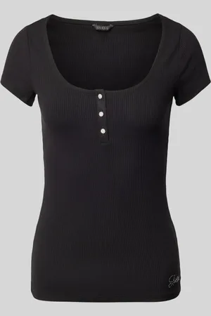 Guess T-shirt in riblook, model 