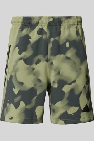 adidas Regular fit sweatshorts met labeldetail