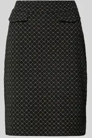 More & More Knielange rok met klepzakken