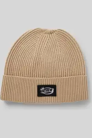 Review Beanie met labeldetail
