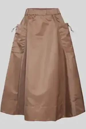 Luisa Cerano Midirok met opgestikte zakken
