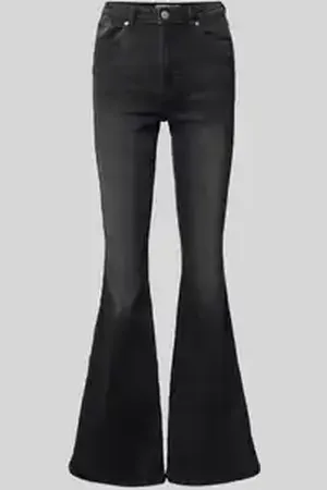 Review Flared cut bell bottom in 5-pocketmodel