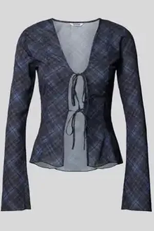 Weekday Overhemdblouse met vetersluiting