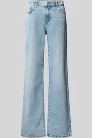 Noisy May Jeans in 5-pocketmodel, model 