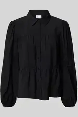 VILA Relaxed fit blouse in laagjeslook, model 