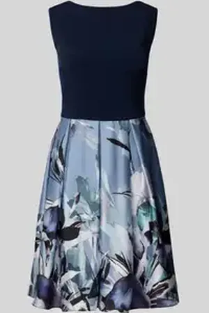 Swing Cocktailjurk met bloemenmotief