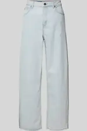 Hugo Blue Wide leg jeans in 5-pocketmodel, model 