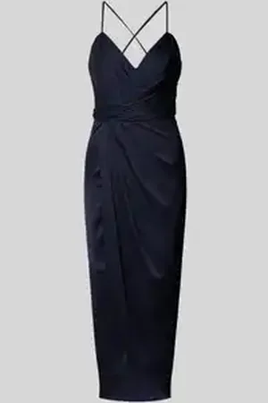 Vera Mont Avondjurk in wikkellook
