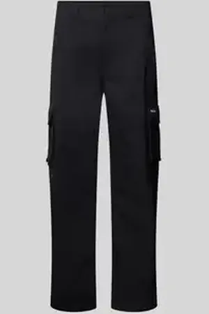 Review Cargobroek met labeldetail