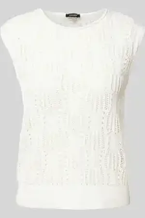 More & More Spencer met broderie anglaise