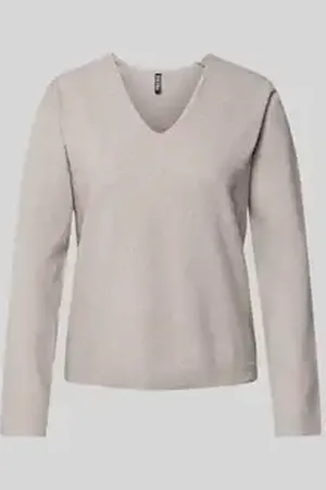 Pieces® Regular fit gebreide pullover met extra brede schouders, model 