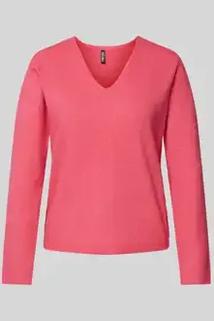 Pieces® Regular fit gebreide pullover met extra brede schouders, model 
