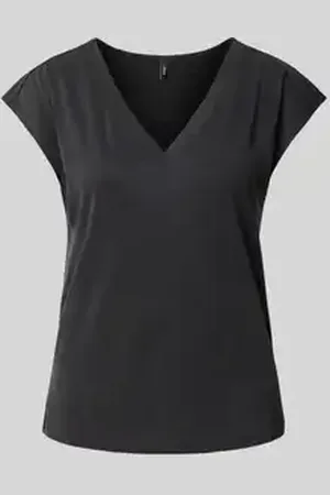 ONLY Comfort fit T-shirt in modalmix, model 