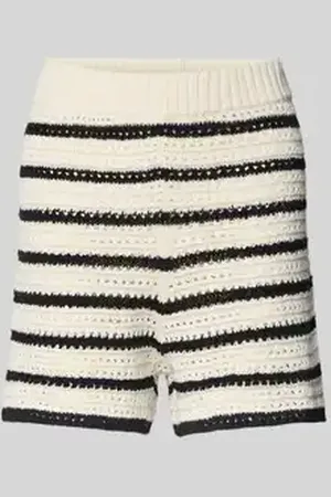EDITED the label Bermuda met elastische band, model 