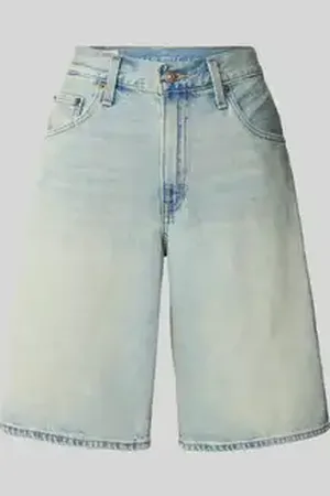 Levi