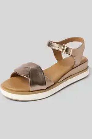 Inuovo Sandalen van leer met gladde zool