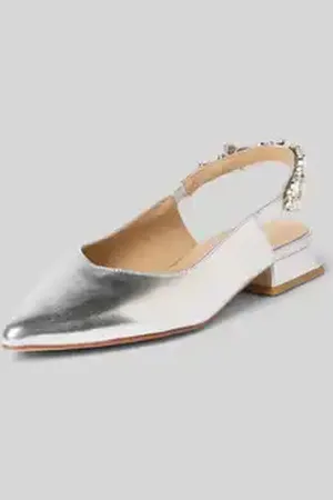 Alma en Pena Leren pumps in metallic
