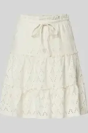 VILA Minirok met broderie anglaise, model 