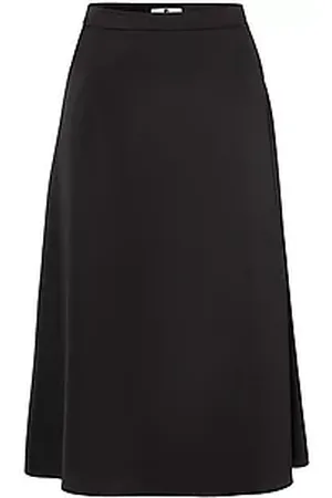 Anna Aura Rok Van