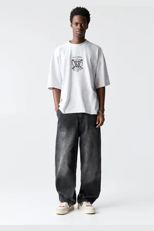 Pull&Bear One Piece T-Shirt Met Doodshoofd
