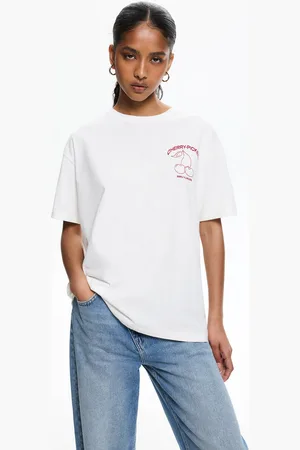 Pull&Bear T-Shirt Met Kersenborduursel