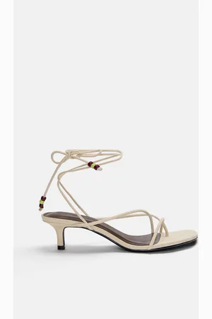 Pull&Bear Versierde Sandalen Met Hak En Knoop