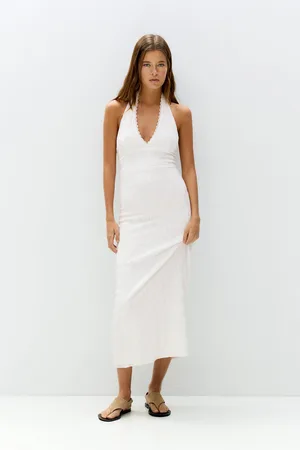 Pull&Bear Witte Midi-Jurk Met Zwitsers Borduursel