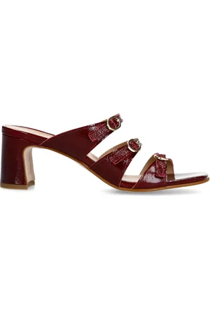 Sacha Rode leren sandalen met hak en gespen