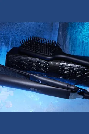 ghd Platinum+ Styler& Paddel Brush