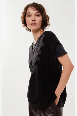 VILA Vimalje V-Neck S/L Oversize Knit Vest by