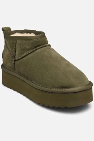 Colors of California Platfrom winter boot in suede by