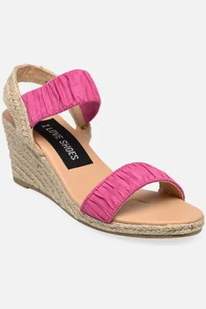 I Love Shoes THRONCE by