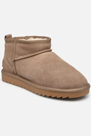 Colors of California Short Winter boot in suede by