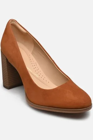 Clarks Freva85 Court by