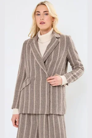 Molly Bracken LADIES WOVEN BLAZER by