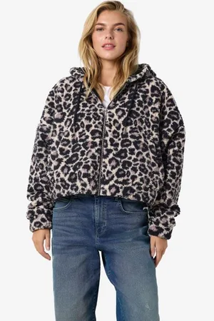 Noisy May NMCUDDLE CROP HOOD LEO JACKET by