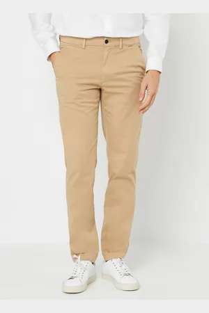 Calvin Klein Sateen-Stretch Slim Chino by