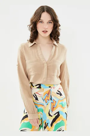 VILA Nia V-Neck L/S Button Top by